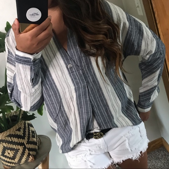 BOUTIQUE CLOSING MAKE AN OFFER - Picture 5 of 5